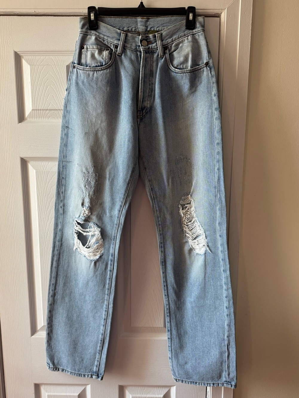 Mr & Mrs Italy Distressed High Waisted Jeans